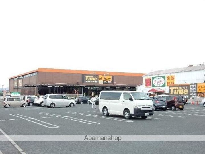 岡山県岡山市中区倉田の賃貸マンションの周辺