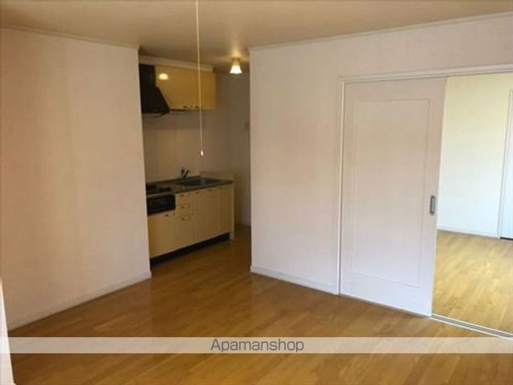 ヘーザ201の居間