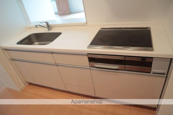 シャーメゾン深井のキッチン