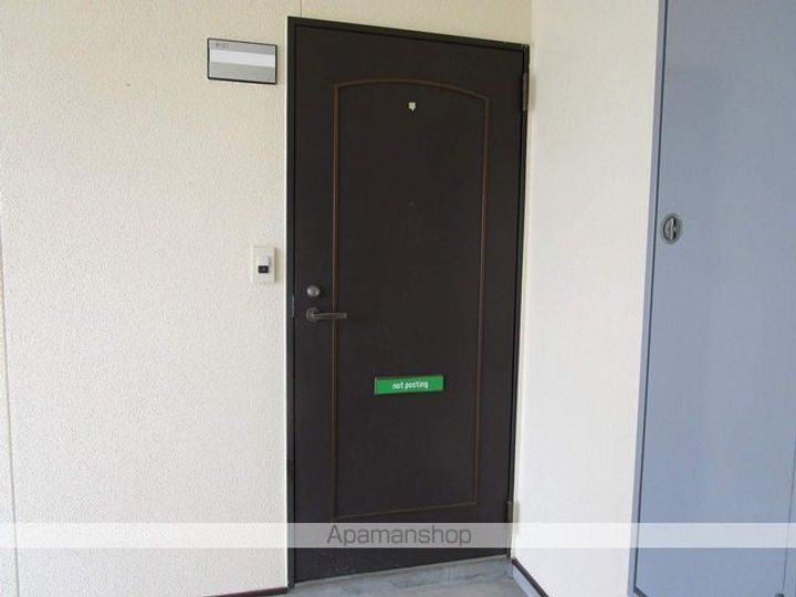 エルジェB-22のその他画像