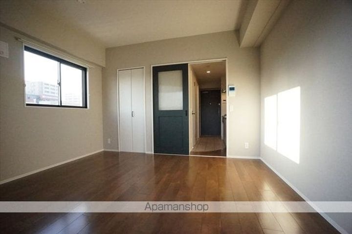 愛知県名古屋市中区新栄3丁目の賃貸マンション304の居間