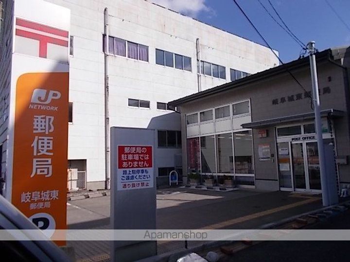 メゾン・ド・プルミエールの周辺