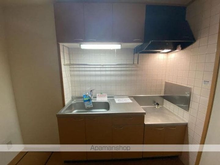 香川県高松市十川西町の賃貸アパートのキッチン