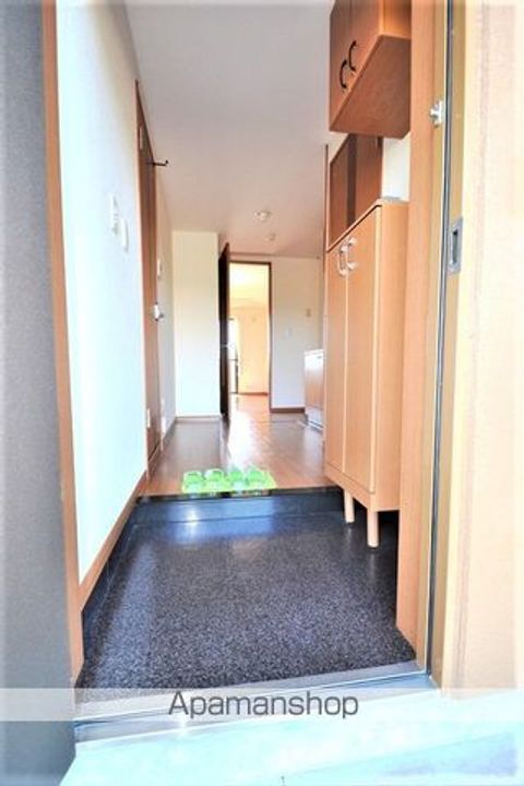 メゾン サンフィットの玄関