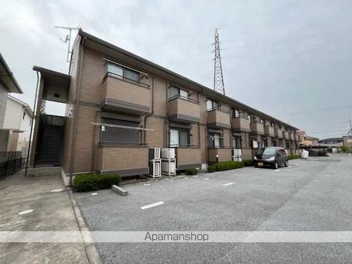 滋賀県彦根市高宮町の賃貸アパートの外観