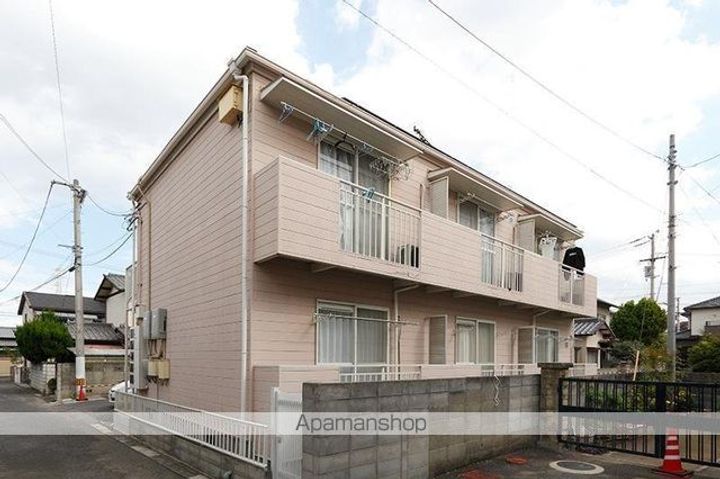 香川県高松市伏石町の賃貸アパートの外観