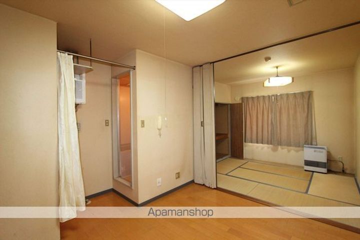 北海道網走市南五条西2丁目の賃貸マンションの内装