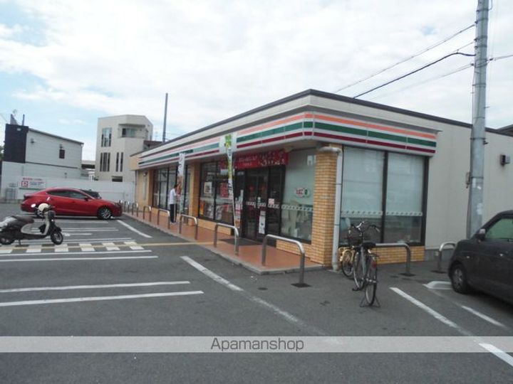 エセルディハイツ B棟の周辺