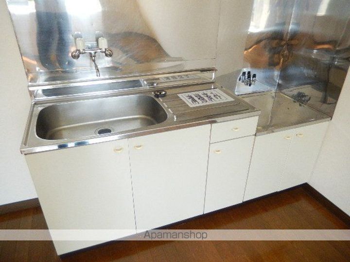 ハッピーハイム日吉102の内装