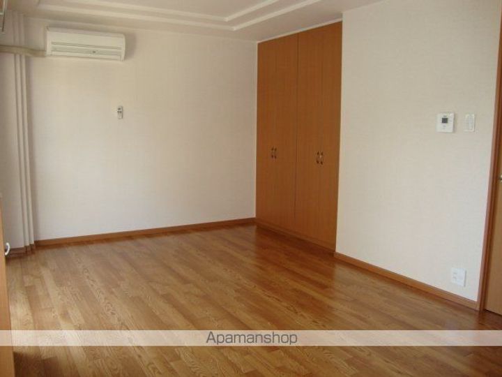 ブリックヒルズⅡの居間