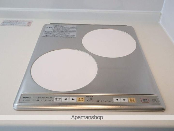 愛知県名古屋市千種区今池5丁目の賃貸マンションの内装