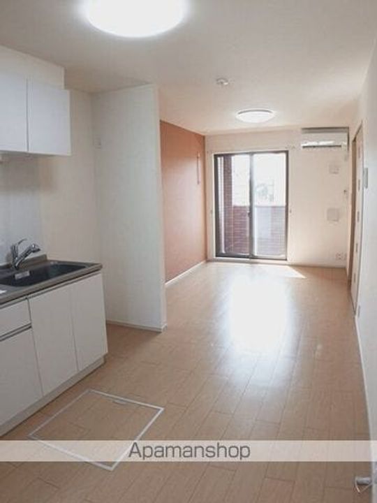 ハピネス休塚の居間