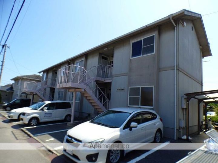 アルフィーハイツの外観