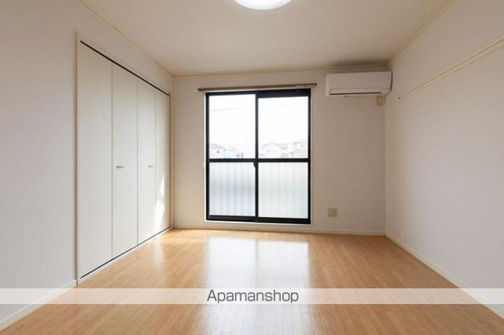 ハイツリブエール101の居間