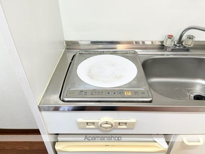 滋賀県長浜市南高田町の賃貸アパートの内装