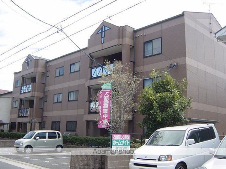 マロンステージA棟303の外観