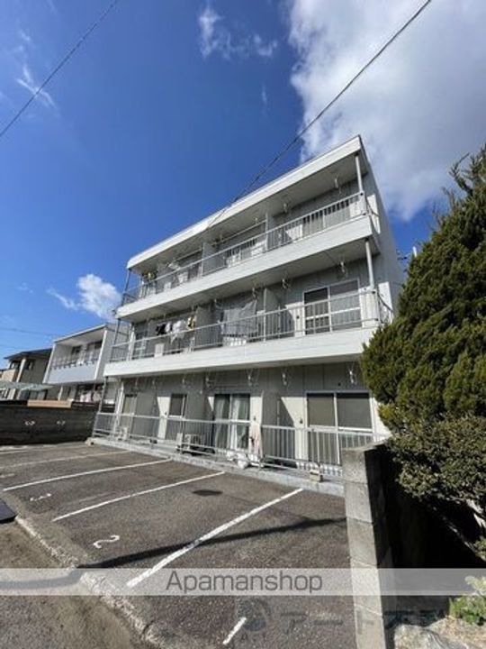 愛媛県松山市土居田町の賃貸マンションの外観