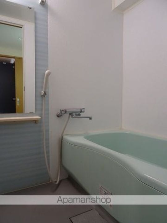 PRIMUM ESSEの風呂