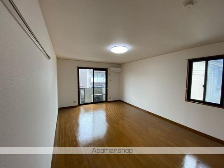 ハイツ田中Ⅱの居間