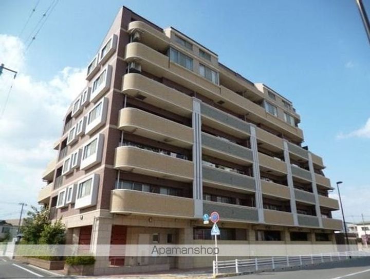 東京都昭島市中神町の賃貸マンションの外観