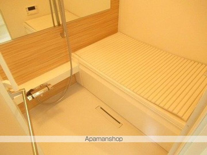 岩手県盛岡市緑が丘2丁目の賃貸アパートの風呂