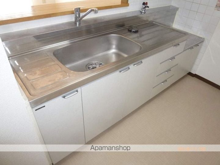 コスミックルーム21のキッチン