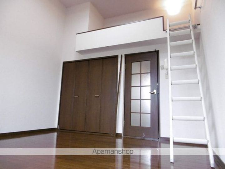 サンシティ沖野Cの居間