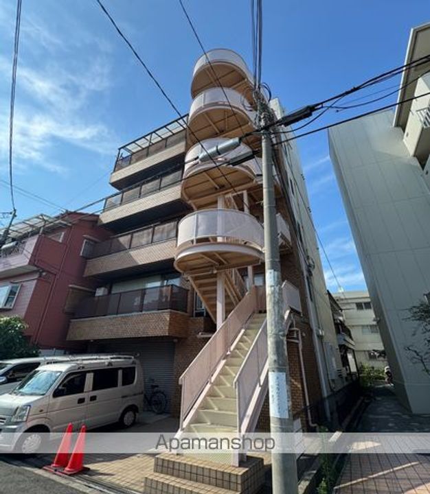 清水丘ファーストビルの外観