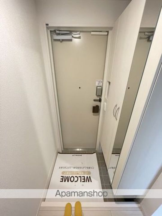 グランスクエア Ⅱ番館の玄関