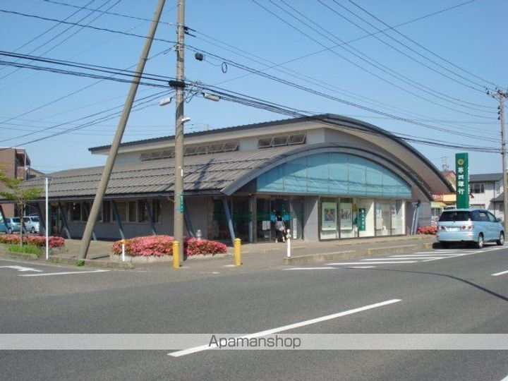 グランシャリオの周辺