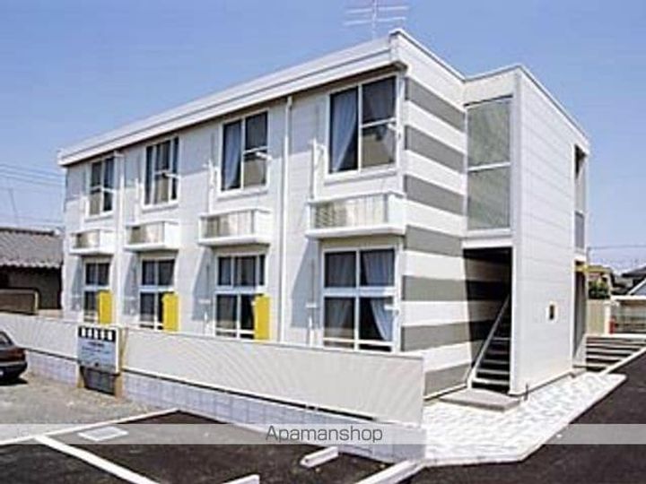 レオパレスDERNIERⅡの外観
