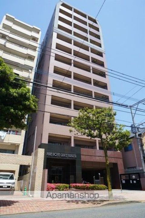 ピュアドームグレース博多の外観
