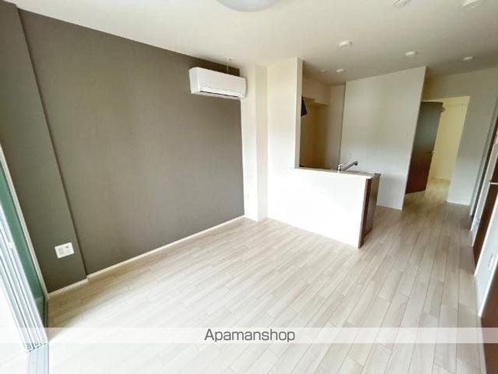 東京都八王子市左入町の賃貸アパートの内装