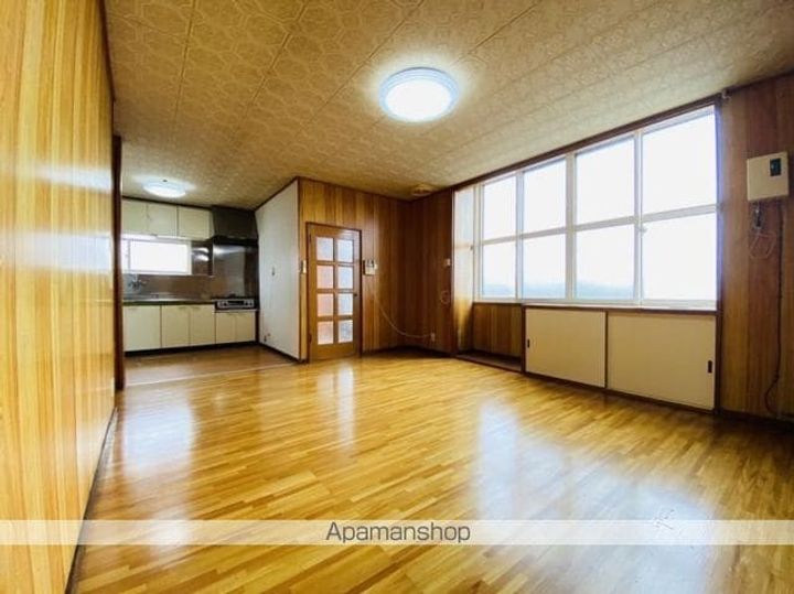 モトツヤハイツ(モトツヤハイツ)2Fの居間