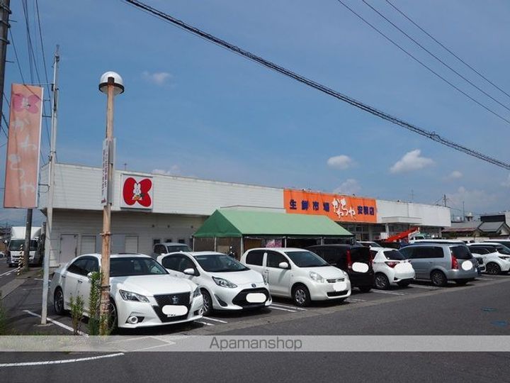 ロイヤル長久保B棟201の周辺