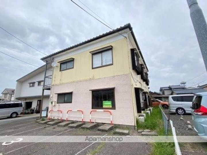 メゾン菊田102の外観