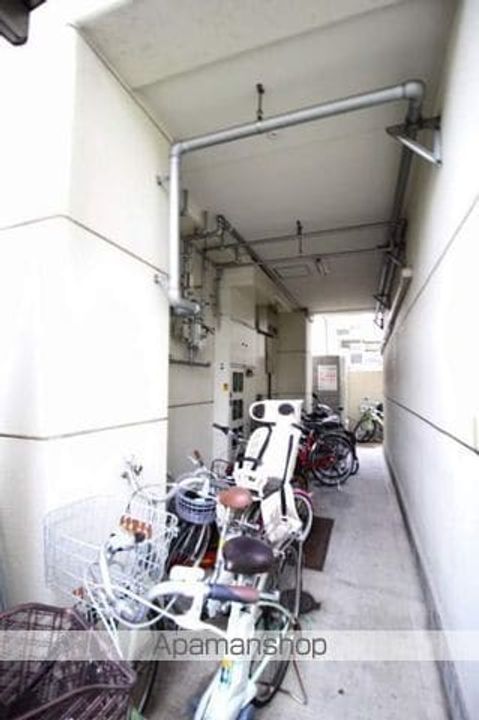 岡山県岡山市北区富田町1丁目の賃貸マンションの外観