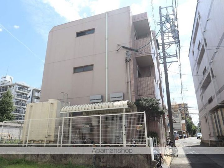 アビニヨン千種の外観