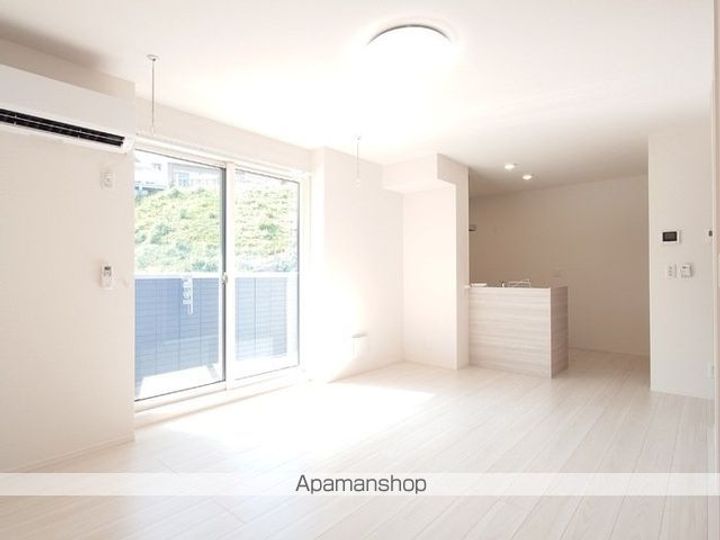 M-Base Honjo Kitaの居間