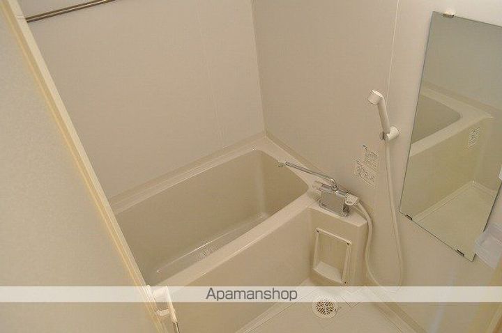 マンションソレイユ302の風呂