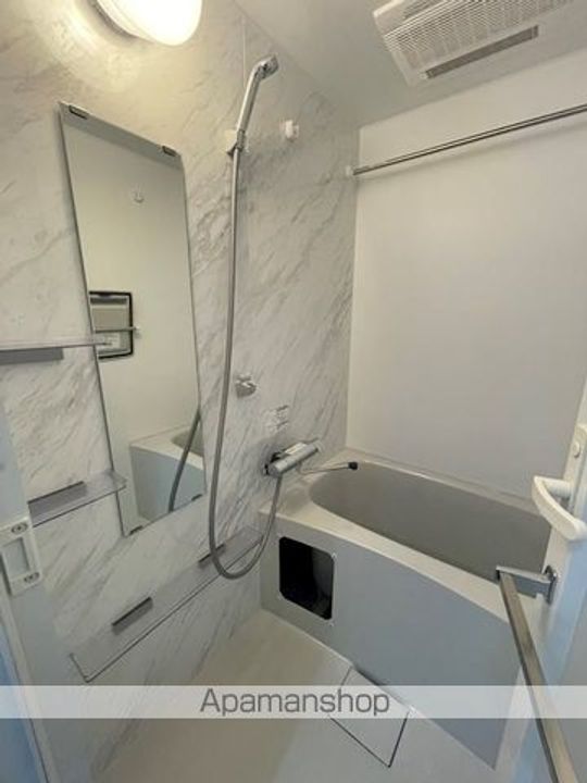 メインステージ四ツ木302号室の風呂