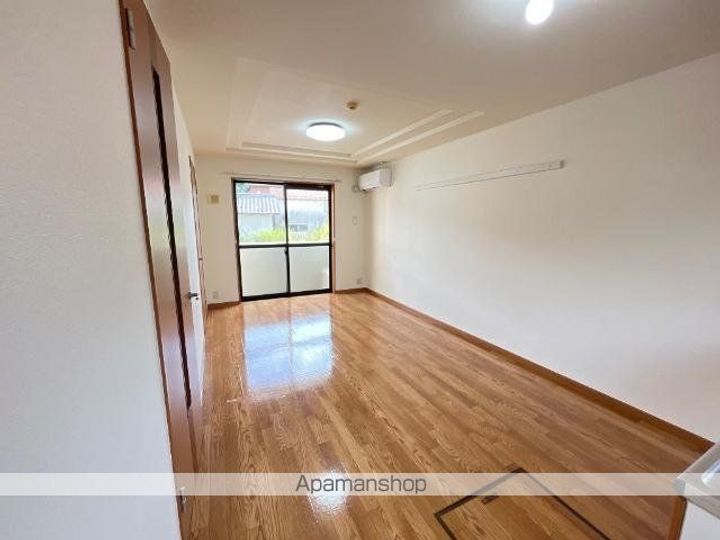 岐阜県岐阜市太郎丸の賃貸アパートの内装