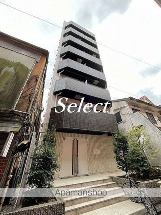 PREMIUM CUBE 関内の外観