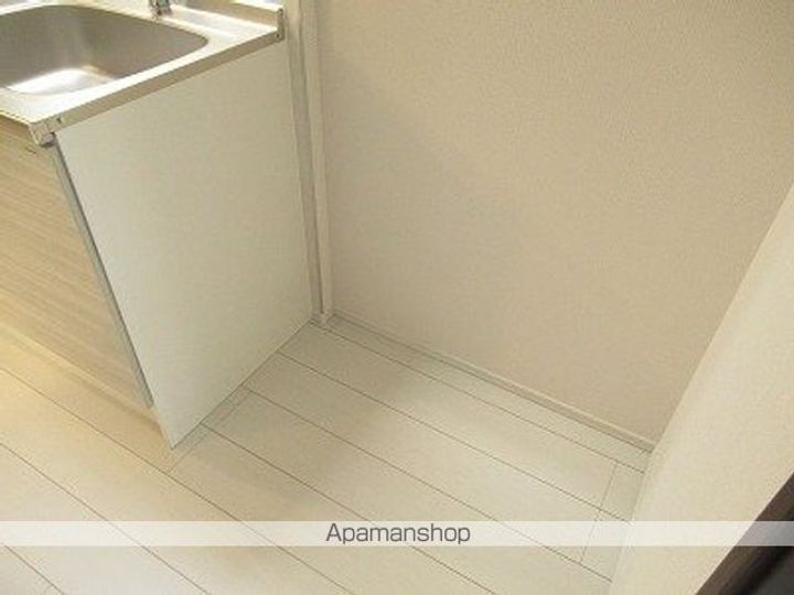 岩手県盛岡市高松2丁目の賃貸アパートの内装