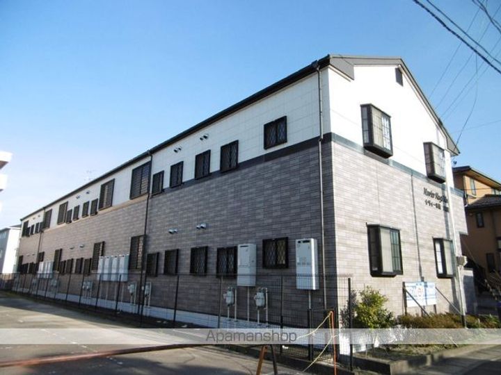 ナヴィール萩1号館の外観