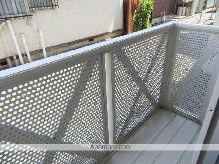 パルジュネスのその他画像