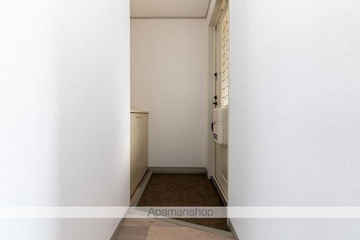 アルカディア屋島A・BA201の玄関