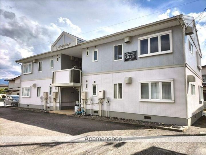フレグランスモア綱島S棟の外観