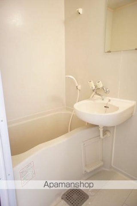 ラ・ビアンローズ201の風呂