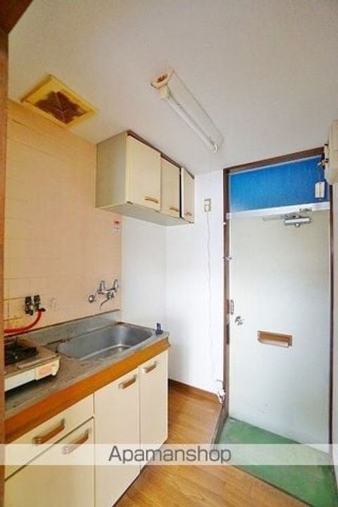 ウォールデン御門台A101の内装